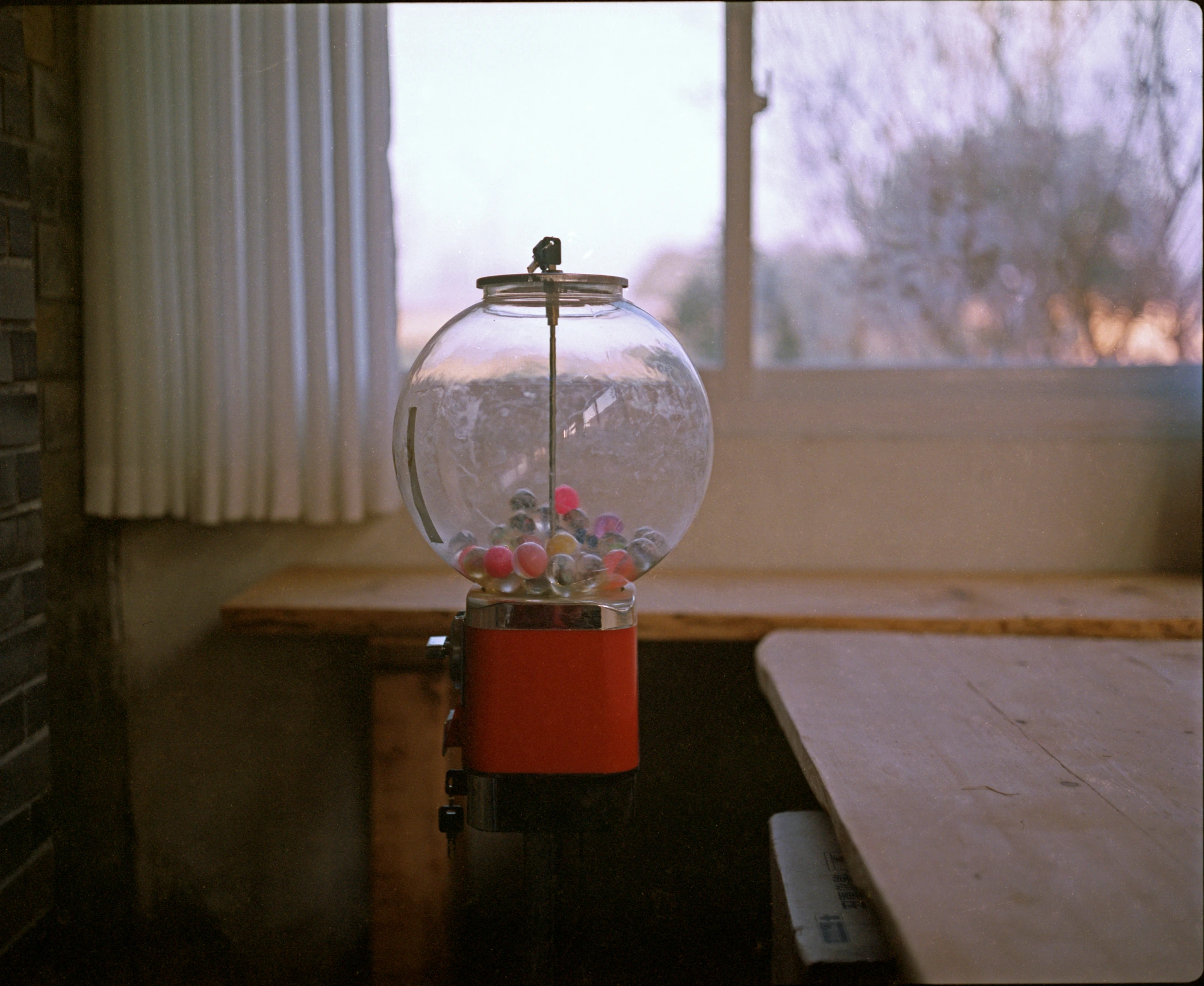 An Linan, selected photographs · 4